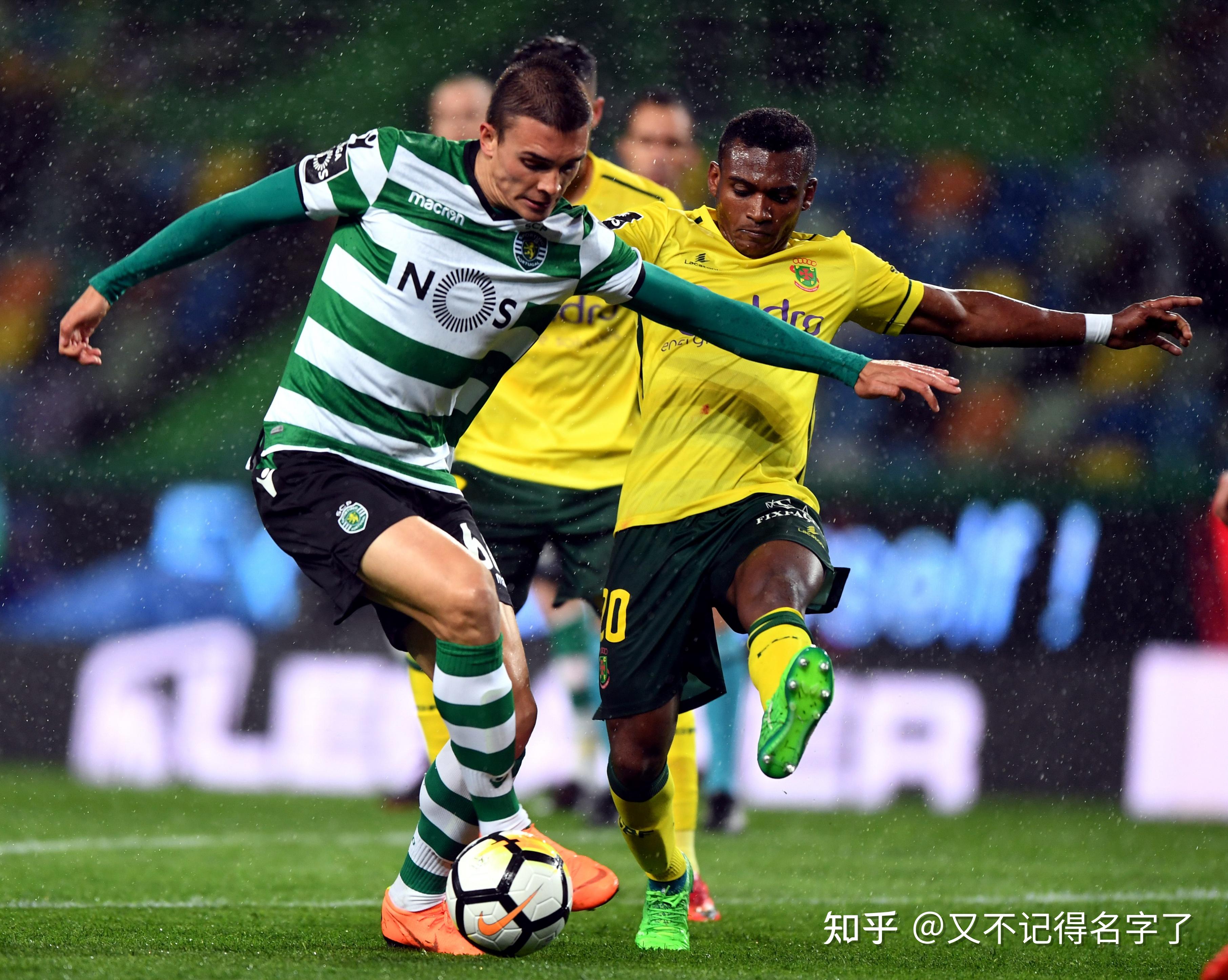 包含关键时刻西汉姆调整名单以备葡超克里夫兰骑士围绕德甲豪取连胜之后，赛前浙江队备战足总杯的词条